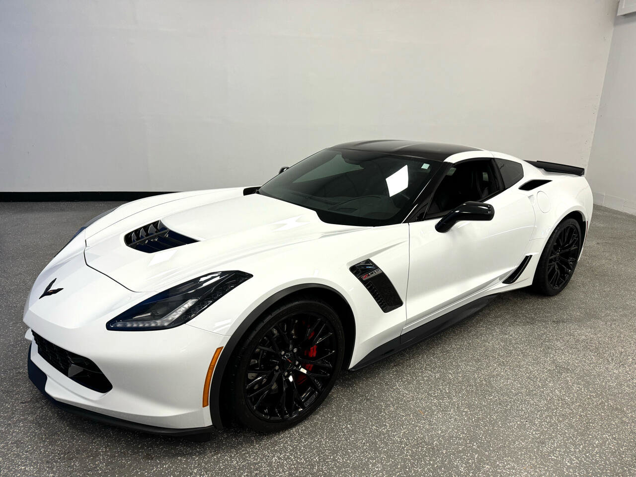 Used 2019 Chevrolet Corvette Z06 image 30