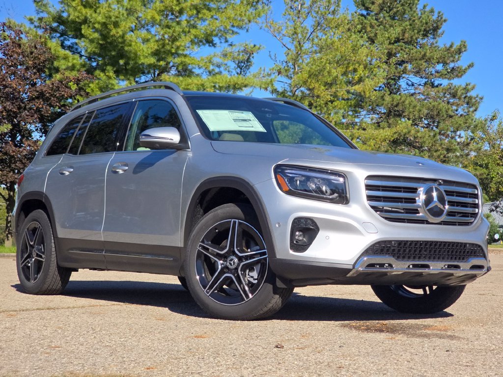 New 2026 Mercedes-Benz GLB 250 4MATIC