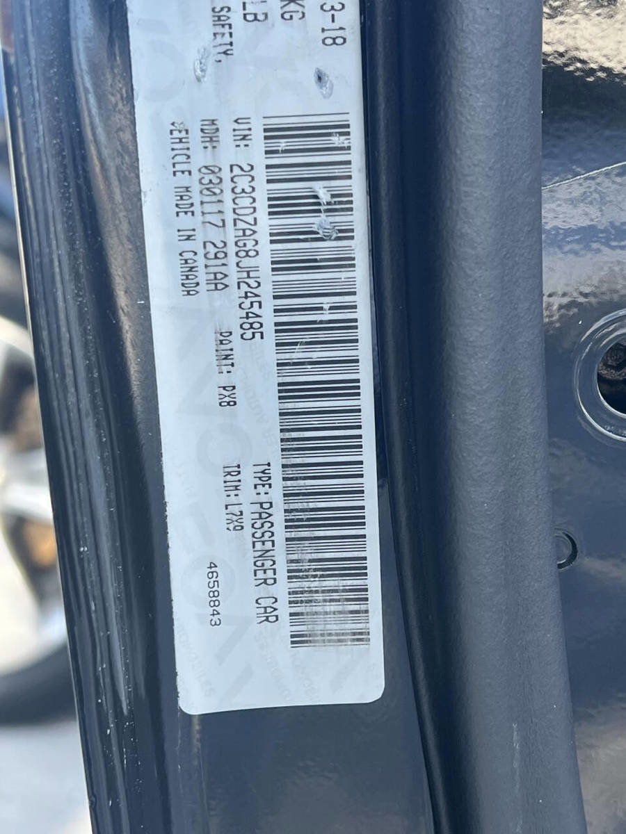 Used 2018 Dodge Challenger SXT image 29