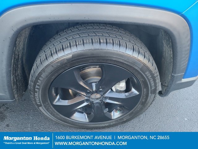 Used 2021 Jeep Compass Latitude AWD/4WD image 25