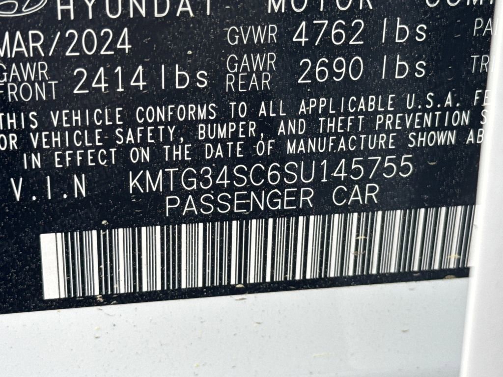 Used 2025 Genesis G70 2.5T RWD image 33