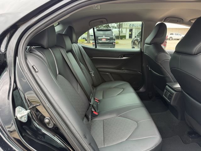 Used 2022 Toyota Camry XSE image 34