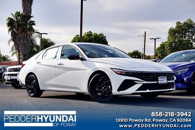Used 2026 Hyundai Elantra Sport FWD image 1