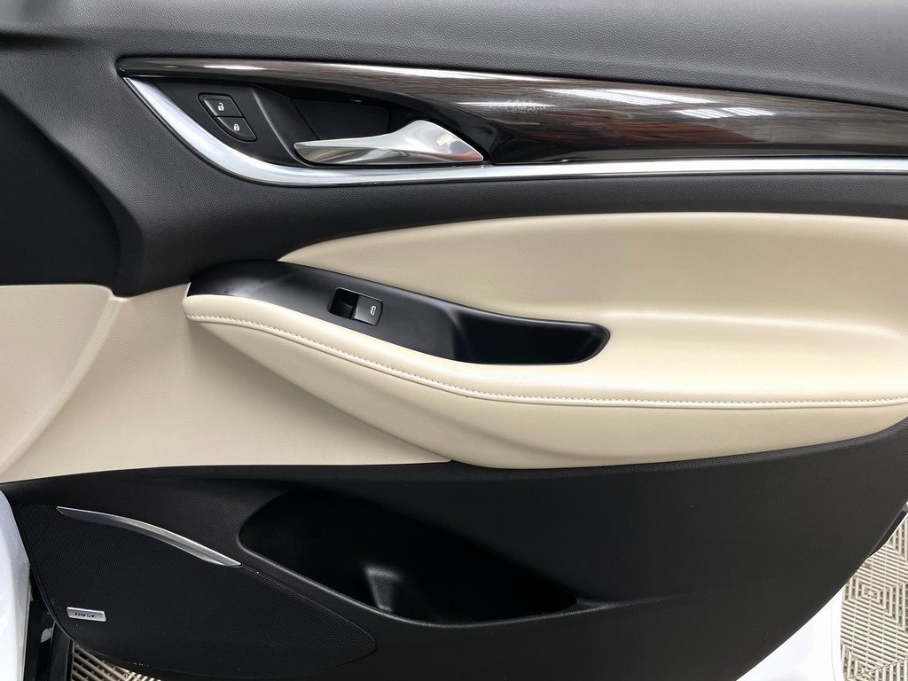 Certified 2018 Buick Enclave Premium w/ Experience Buick Package image 46