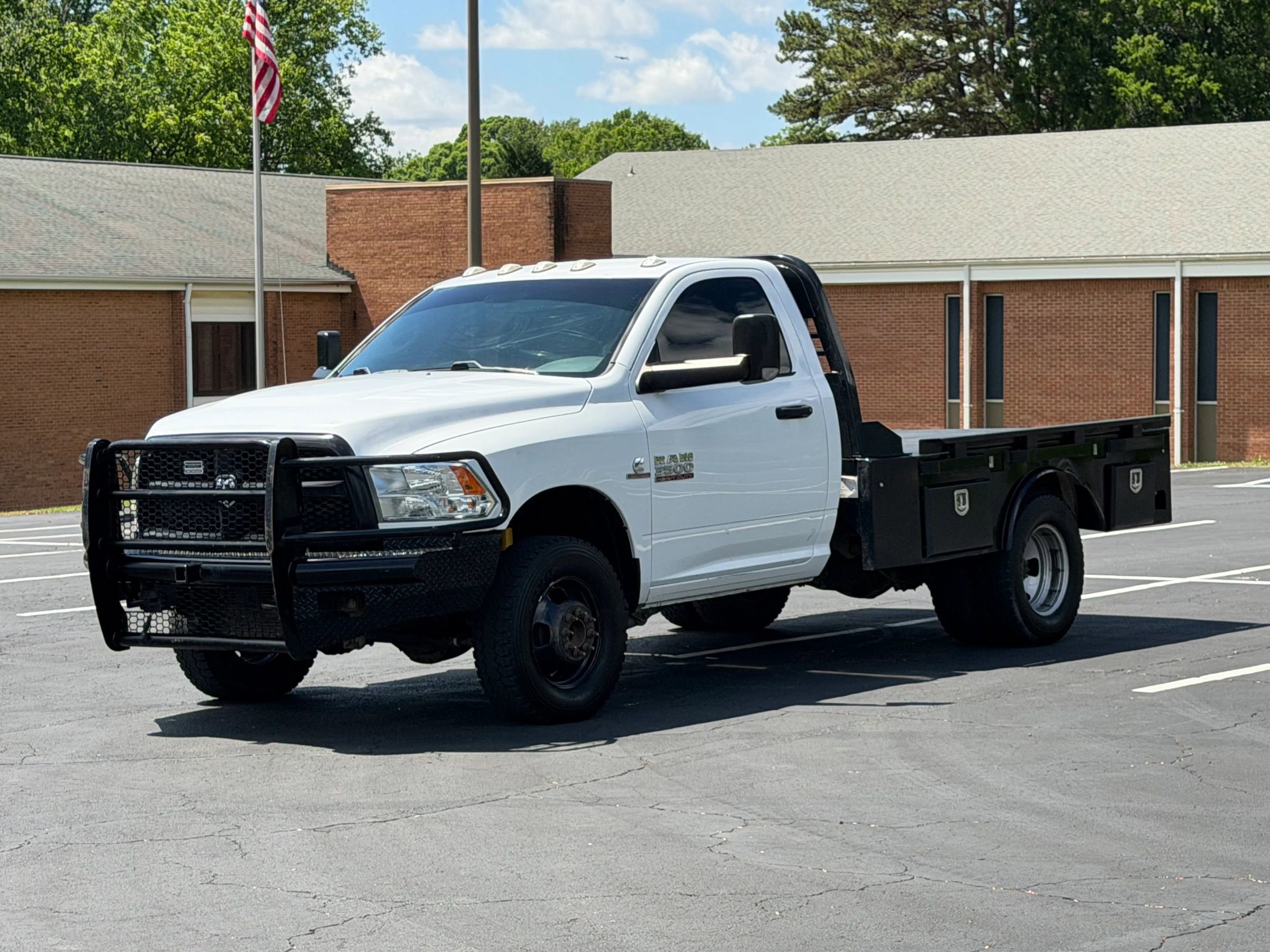Used 2018 RAM 3500 Tradesman w/ Power & Remote Entry Group AWD/4WD image 1