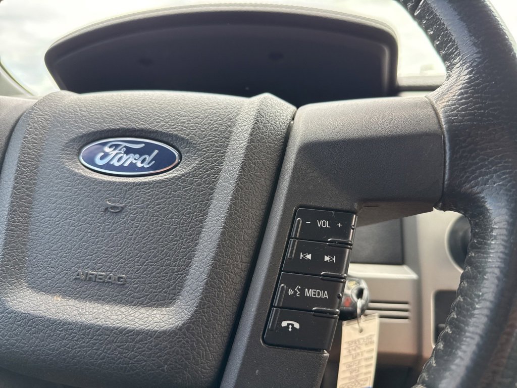 Used 2011 Ford F150 Lariat w/ Off-Road Pkg image 19