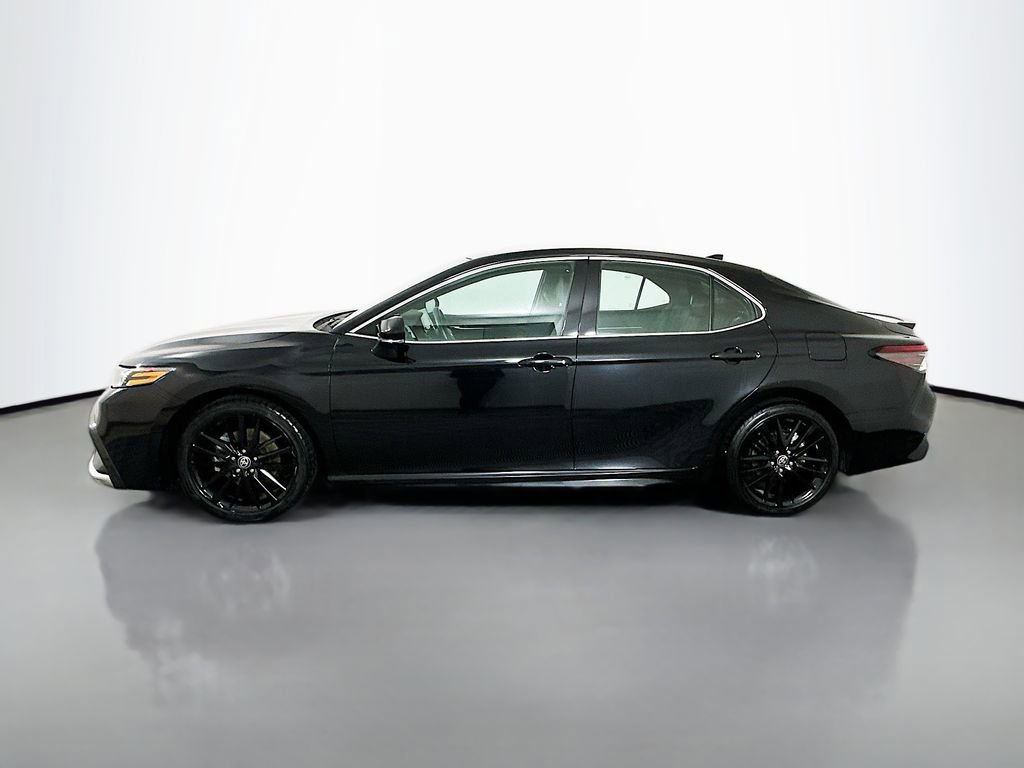 Used 2023 Toyota Camry XSE image 8
