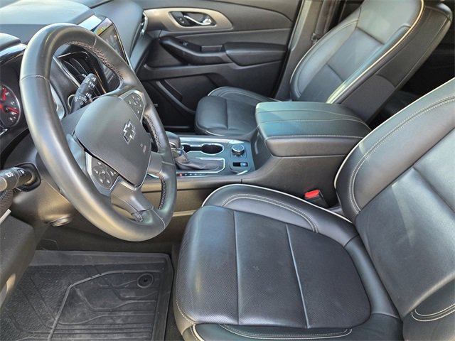 Used 2023 Chevrolet Traverse Premier w/ Redline Edition image 10