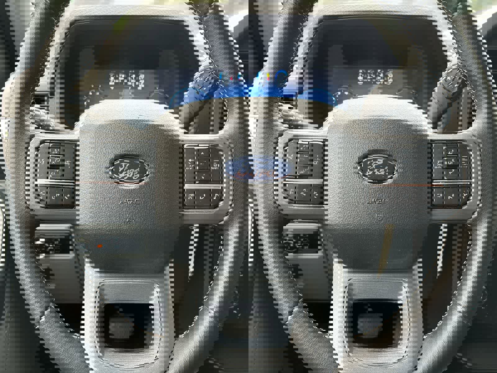 Used 2024 Ford F150 XLT image 11