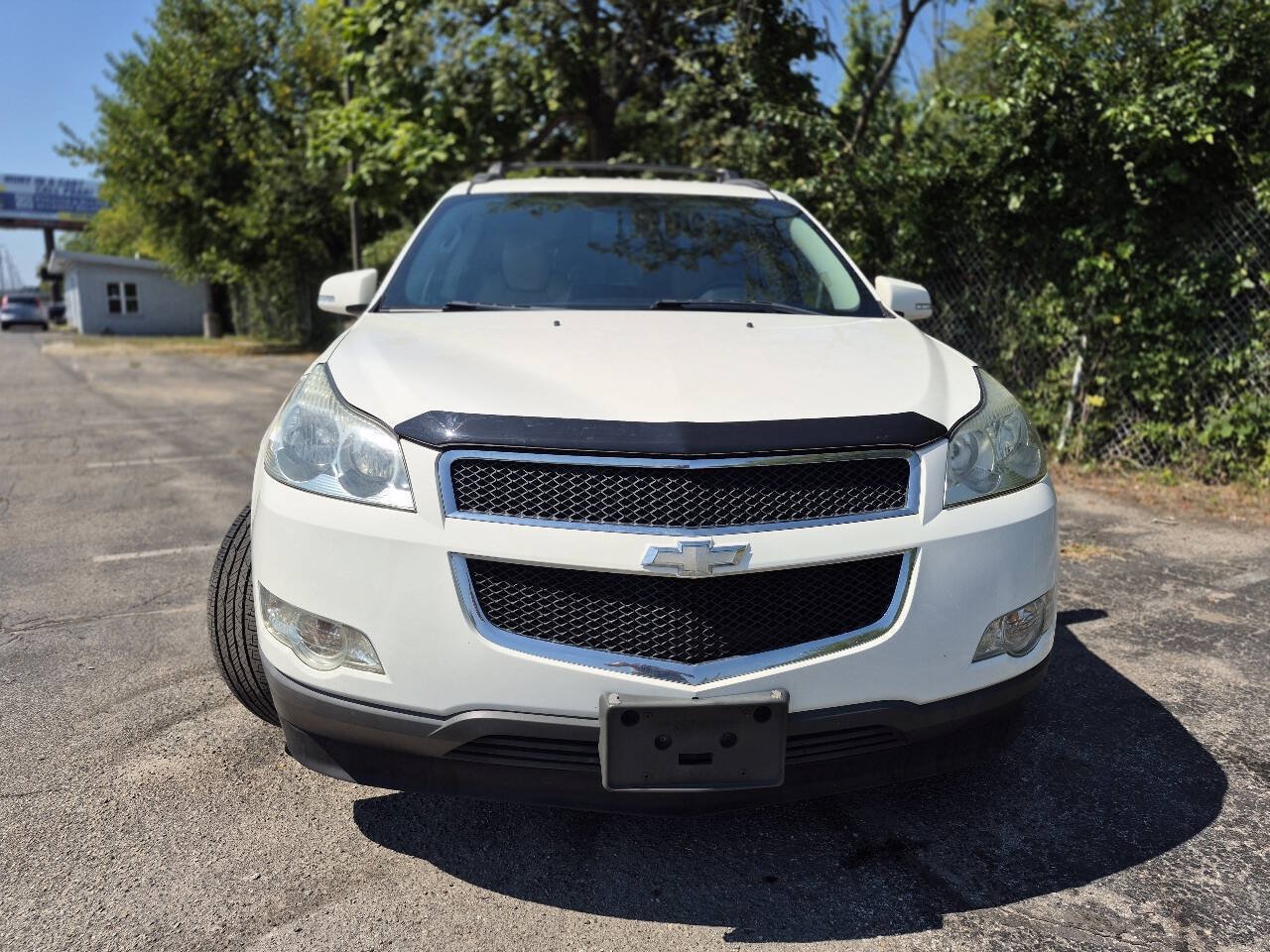 Used 2012 Chevrolet Traverse LT w/ All-Star Edition AWD/4WD image 2