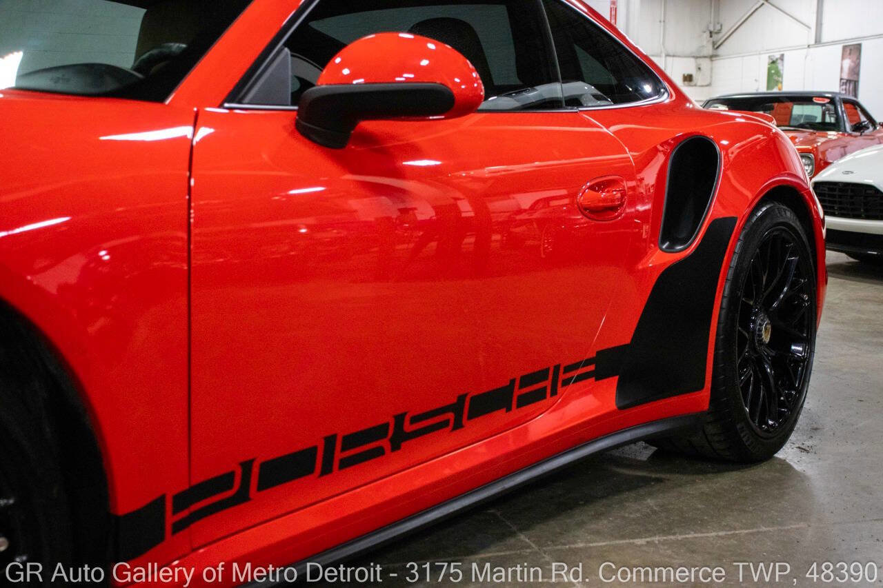 Used 2014 Porsche 911 Turbo S image 21