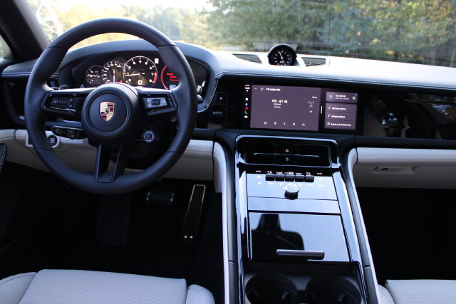 New 2027 Porsche Panamera image 16