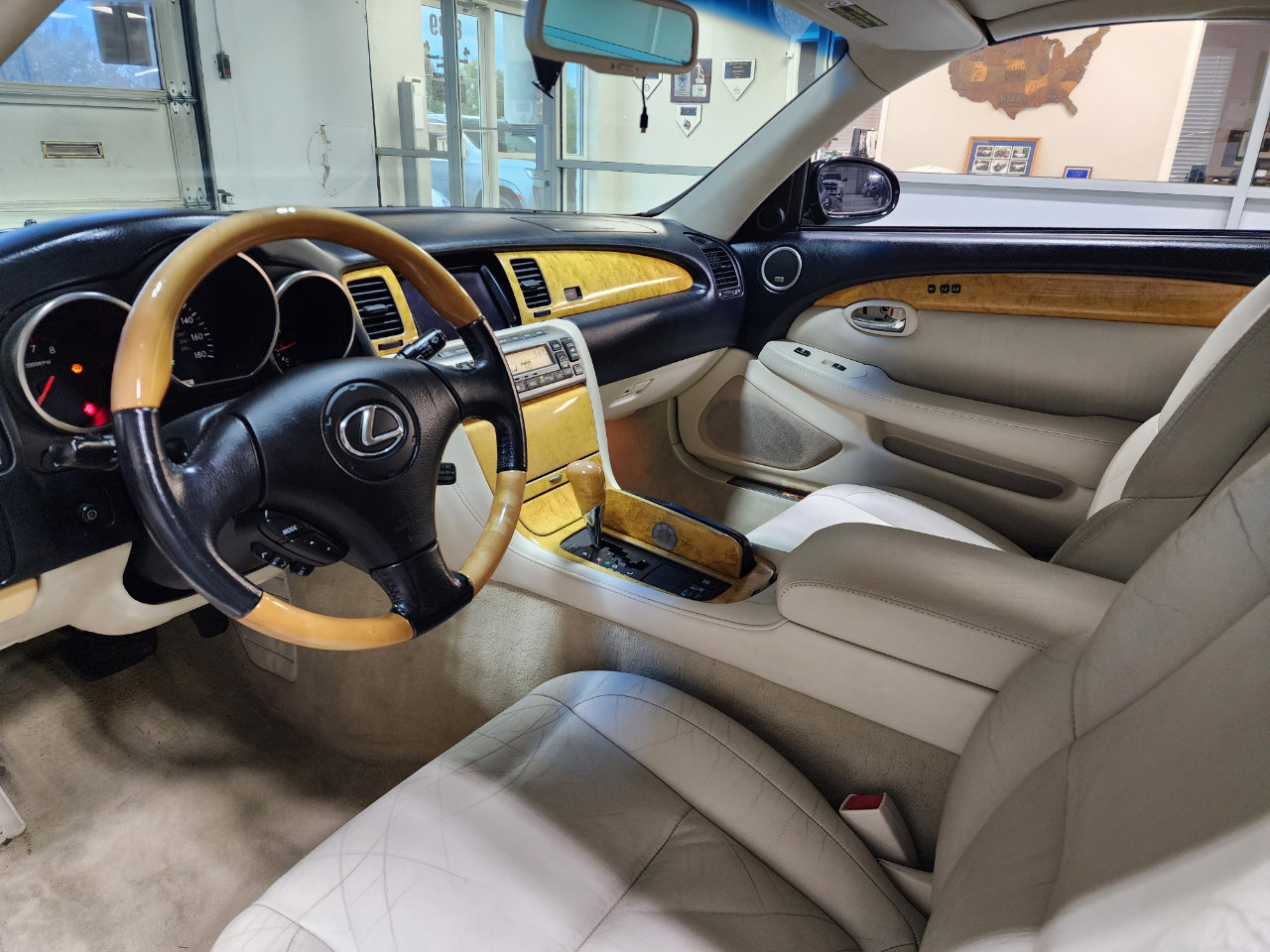 Used 2003 Lexus SC 430 Convertible image 20