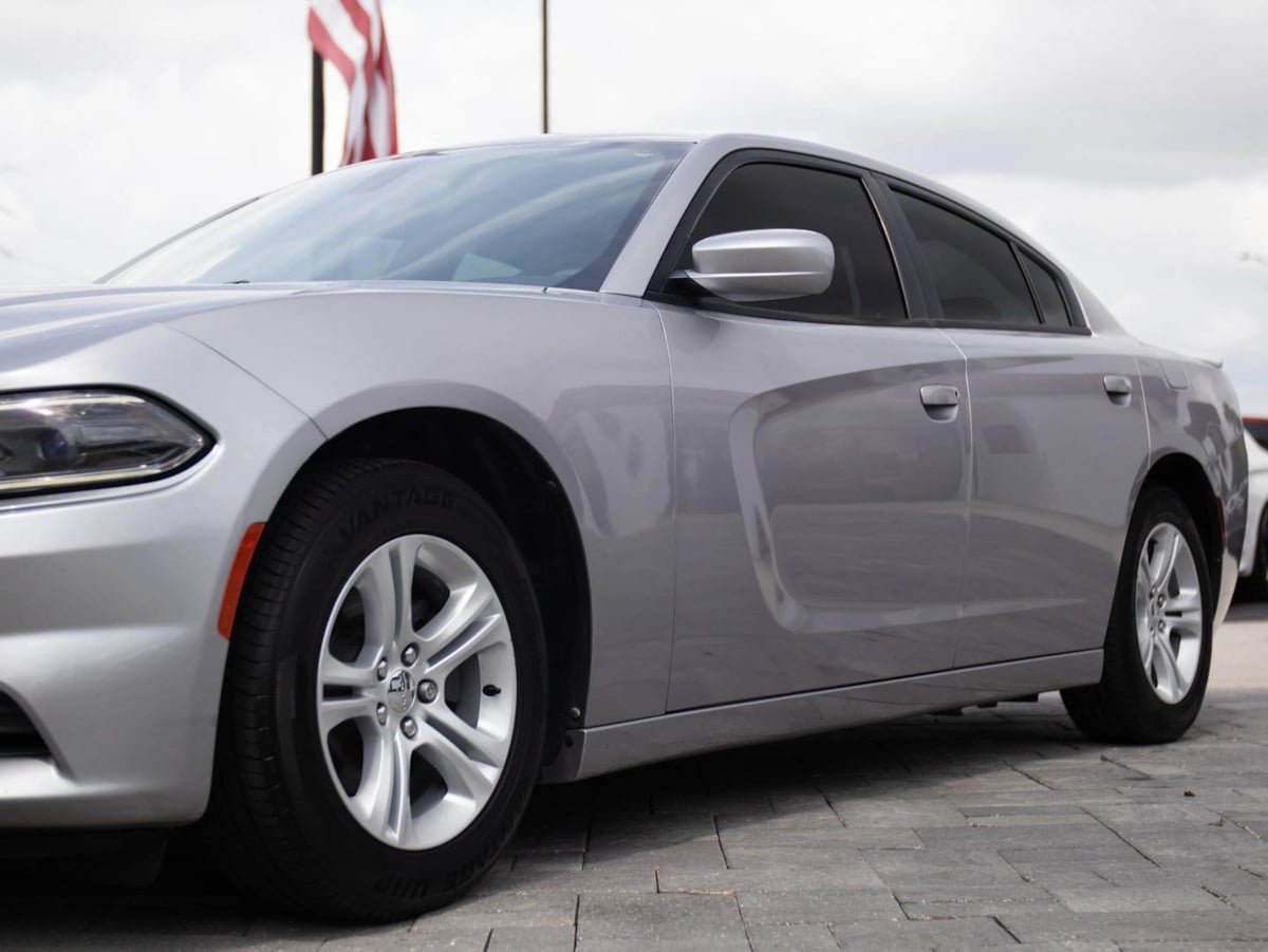 Used 2016 Dodge Charger SE w/ Popular Equipment Group RWD image 7