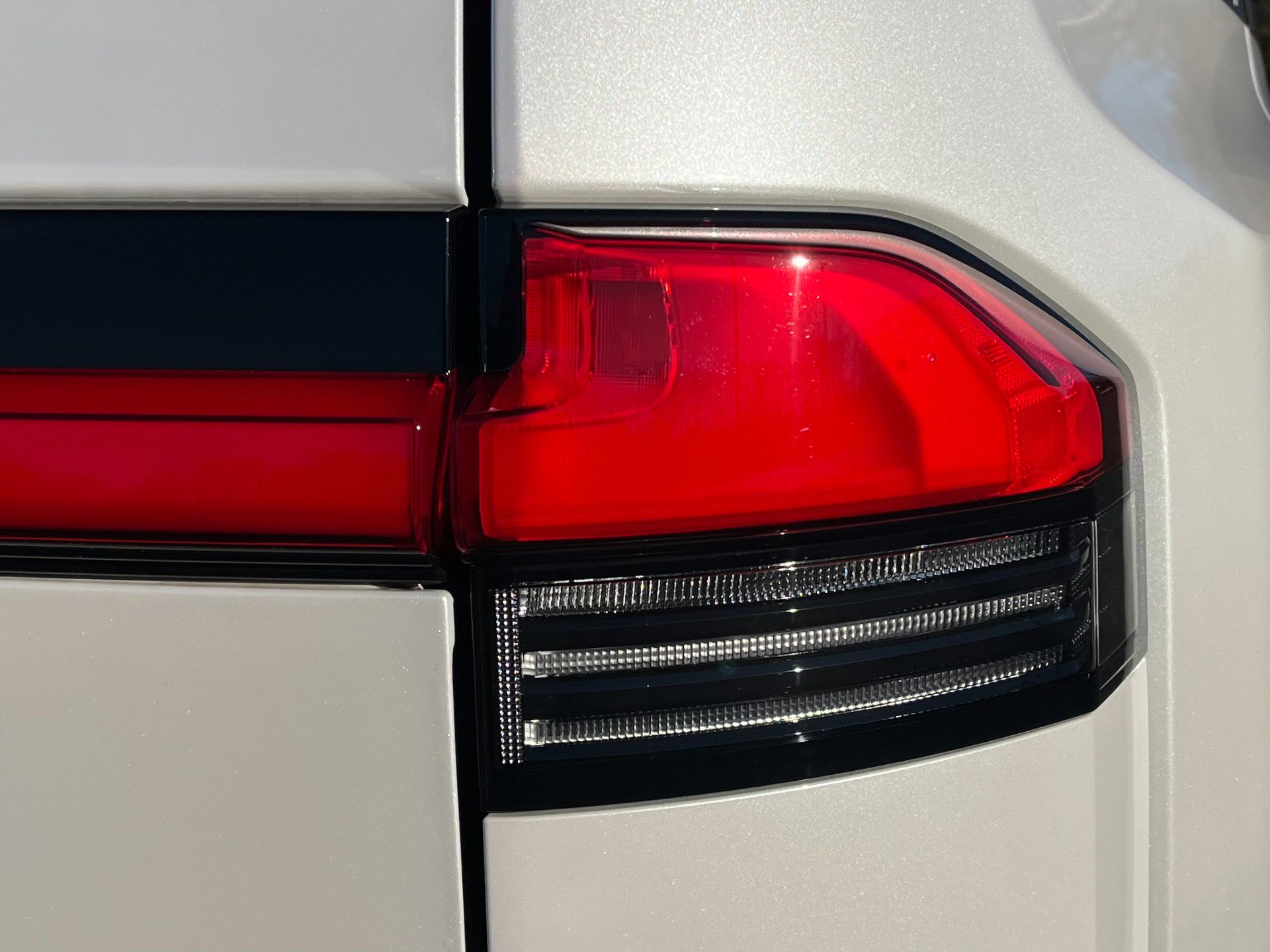 Used 2024 Lexus GX 550 w/ Accessory Package (Z1) image 19