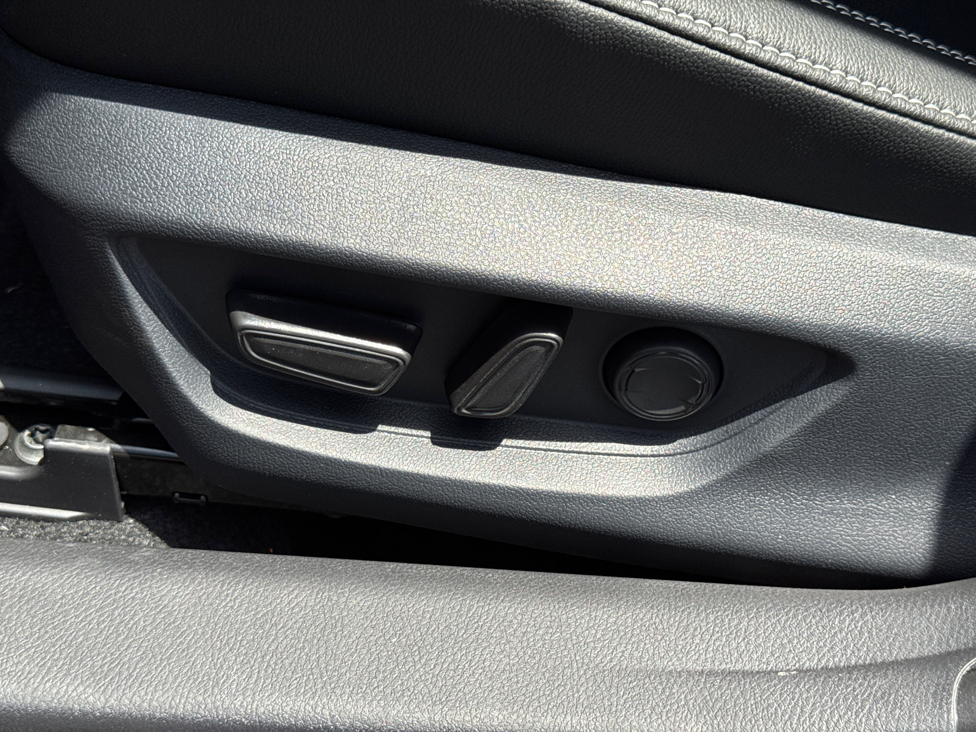 Certified 2026 Toyota Camry SE FWD image 27