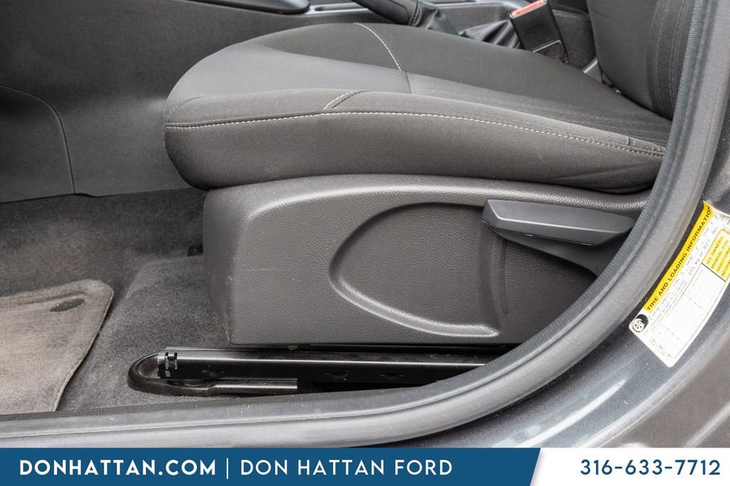 Used 2017 Ford Focus S image 18