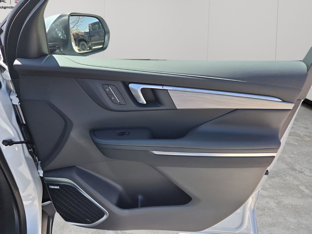 New 2026 Buick Enclave Preferred image 13