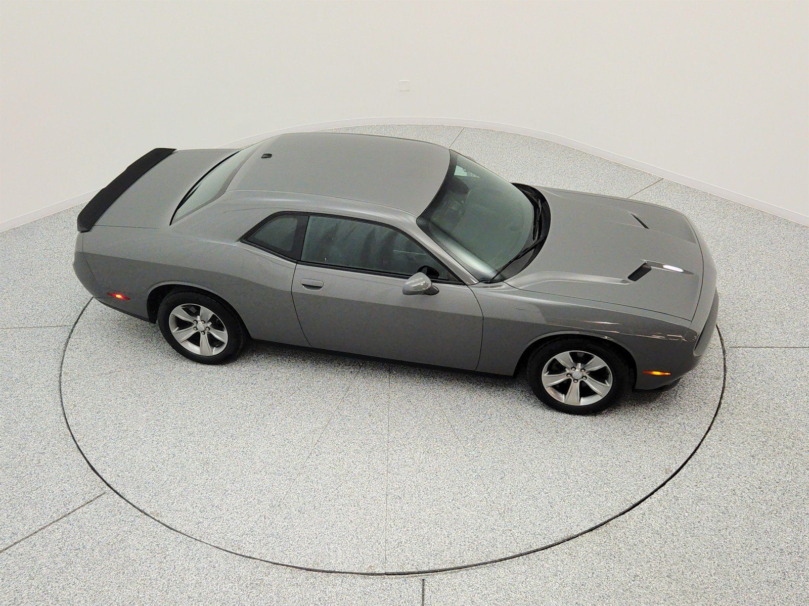 Used 2019 Dodge Challenger SXT RWD image 25