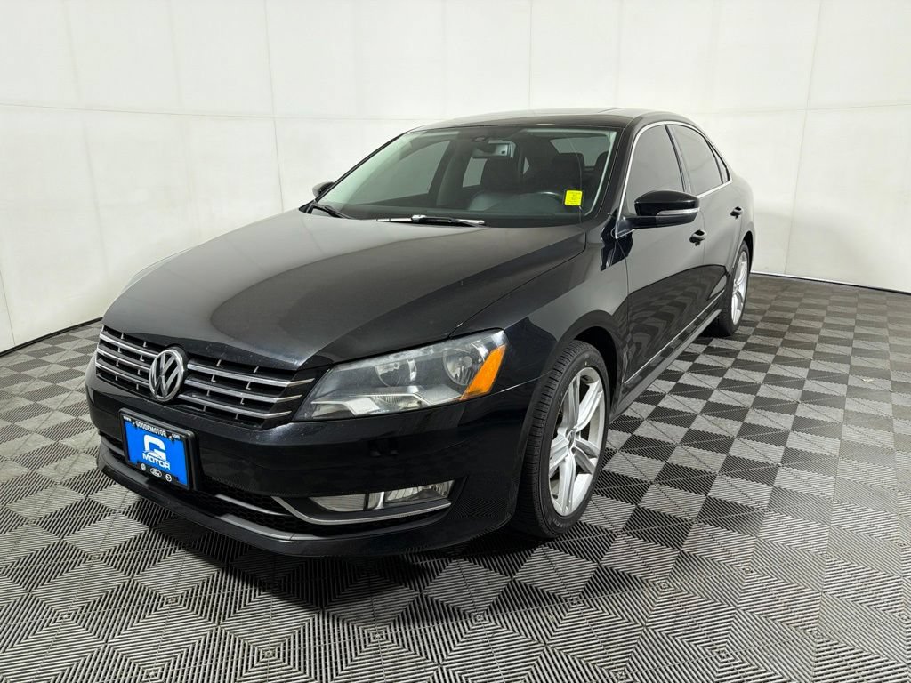 Used 2014 Volkswagen Passat TDI SE FWD image 4