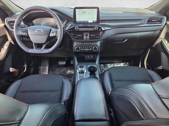 Used 2025 Ford Escape ST-Line image 17
