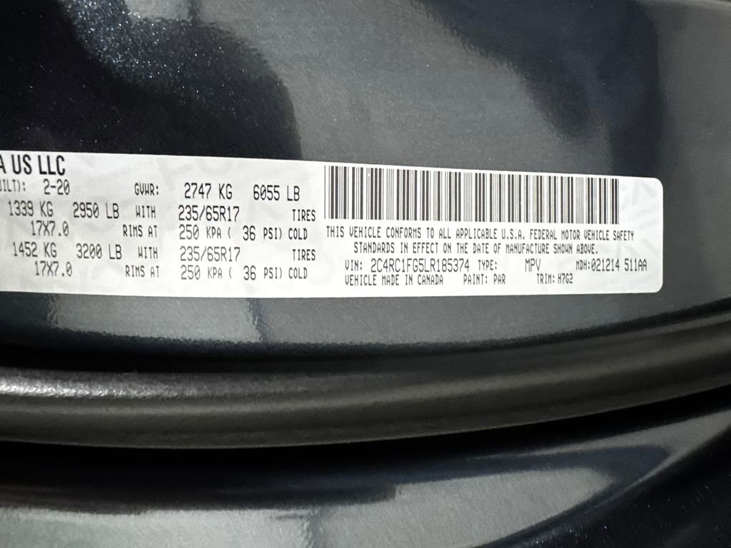 Used 2020 Chrysler Pacifica Touring w/ Advanced Safetytec Group FWD image 46