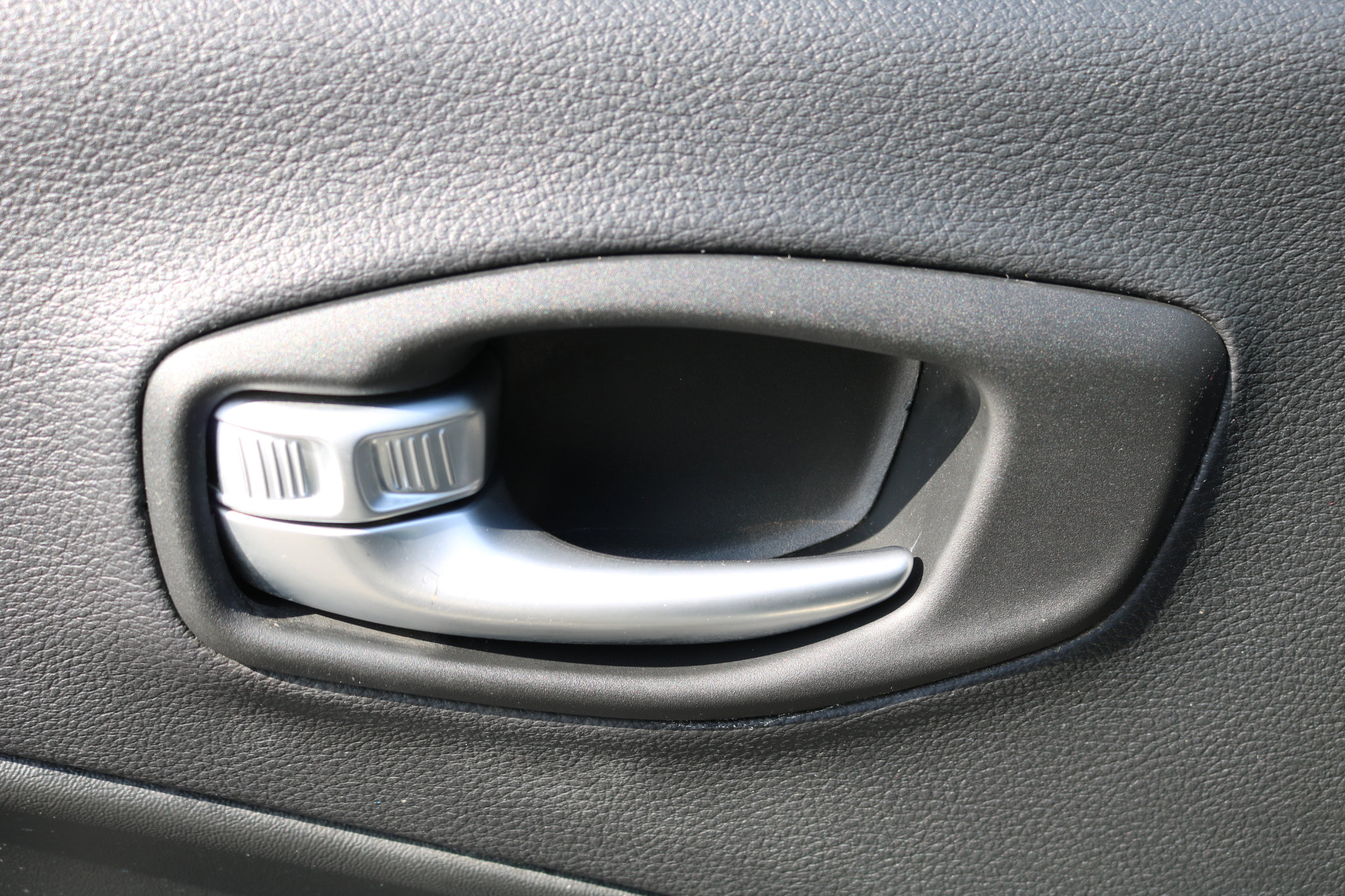 Used 2017 Jeep Compass Trailhawk w/ Leather Interior Group image 14