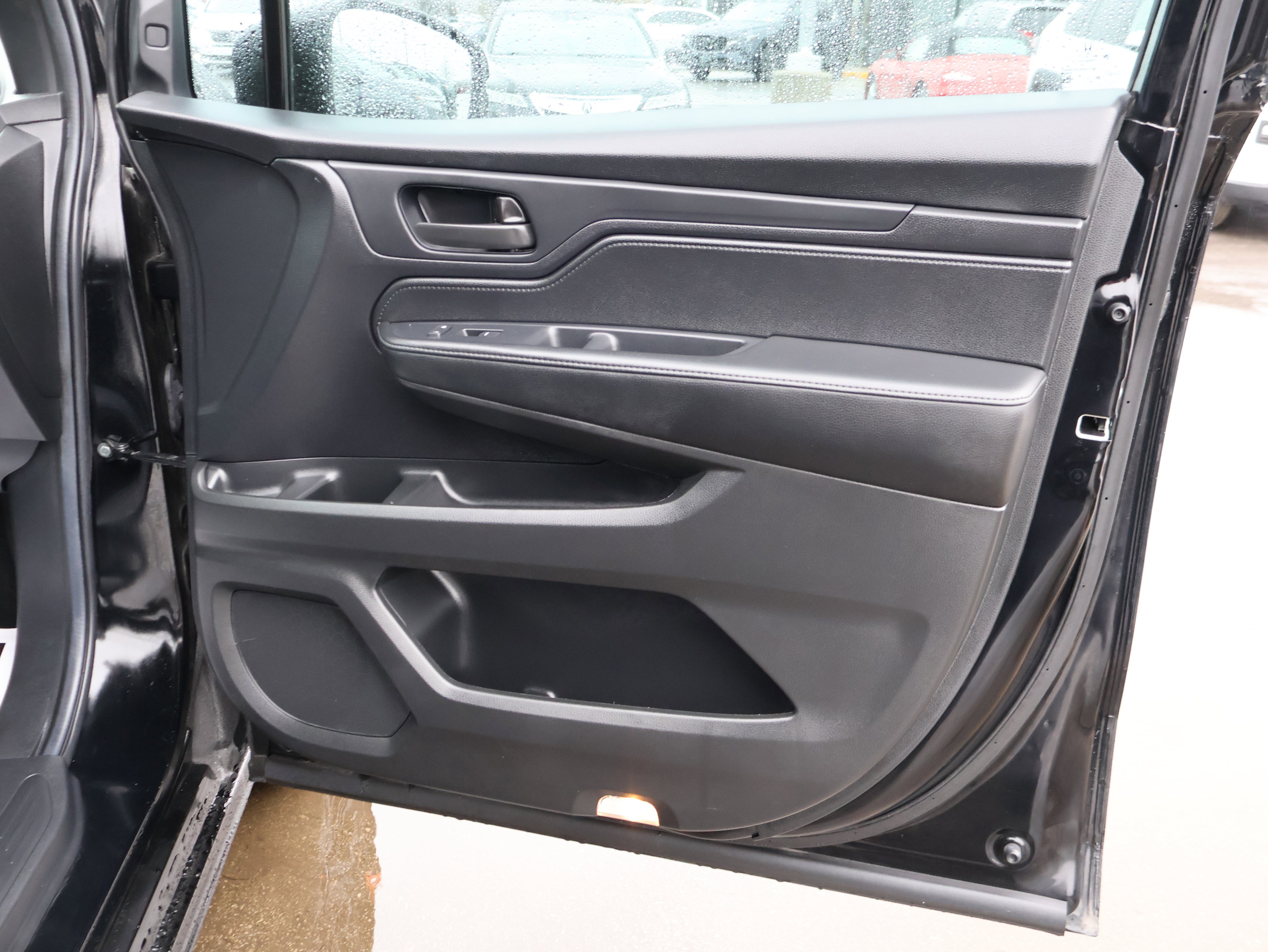 Used 2025 Honda Odyssey Sport-L image 9