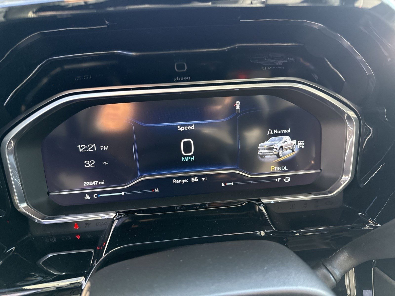 Used 2024 Chevrolet Silverado 1500 RST w/ LPO, Dark Essentials Package image 16