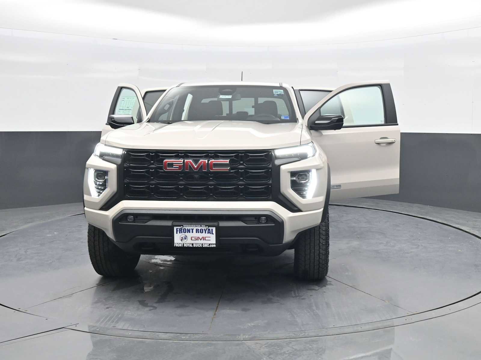 New 2026 GMC Canyon Elevation w/ Convenience Package image 3