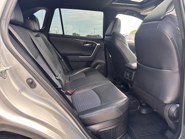 Used 2022 Toyota RAV4 XSE AWD/4WD image 14