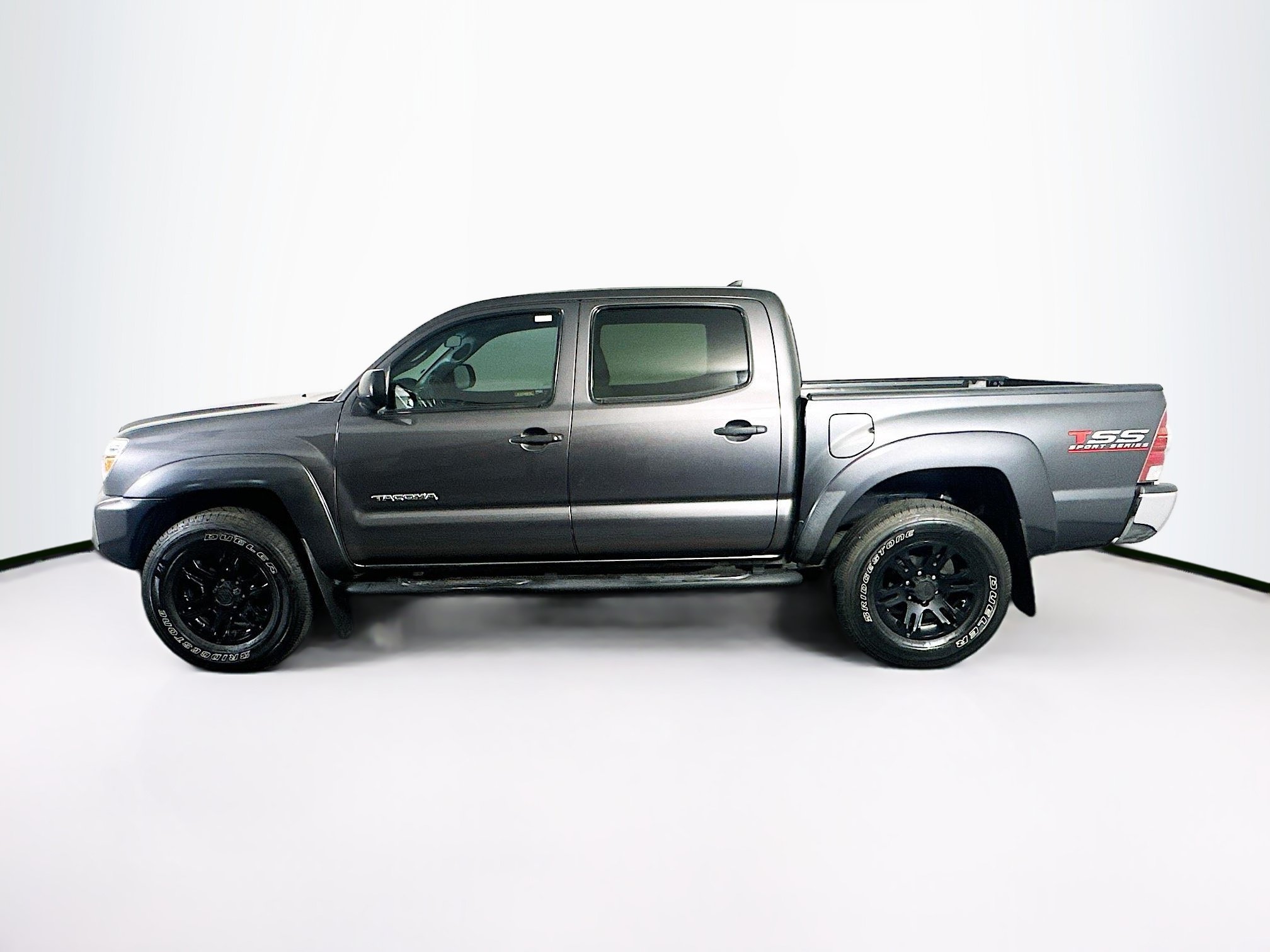 Used 2015 Toyota Tacoma PreRunner w/ SR5 Package RWD image 4