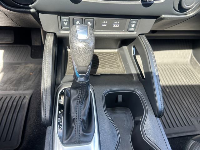 Used 2022 Nissan Frontier PRO-4X w/ Pro-4X Premium Package AWD/4WD image 15