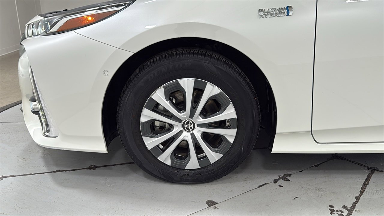 Used 2020 Toyota Prius Prime Limited image 24