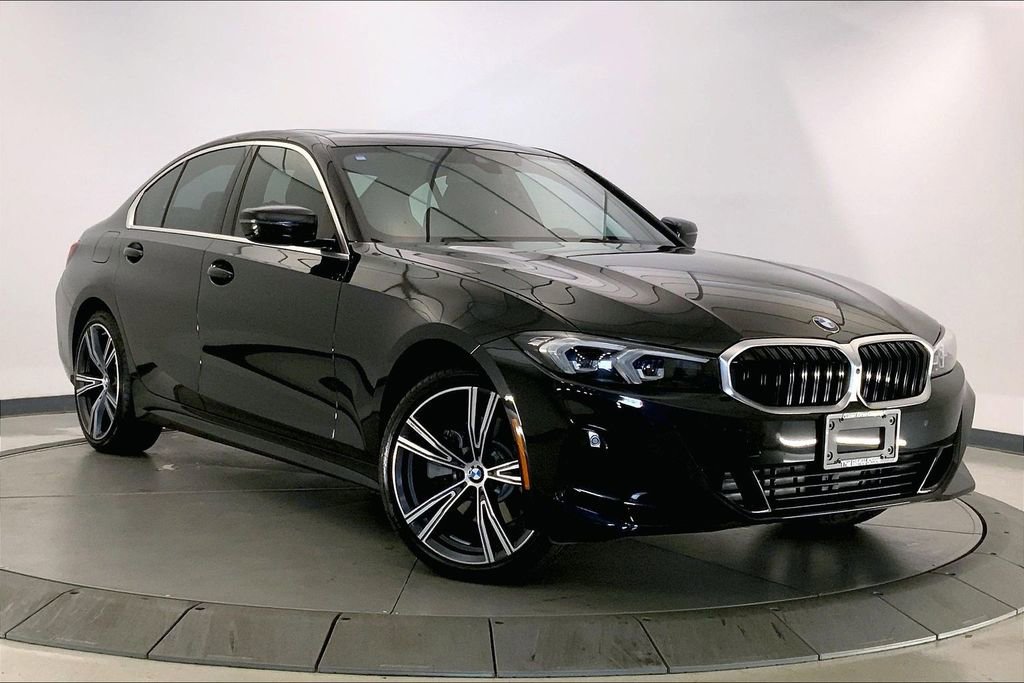 Certified 2024 BMW 330i xDrive Sedan w/ Premium Package AWD/4WD image 33