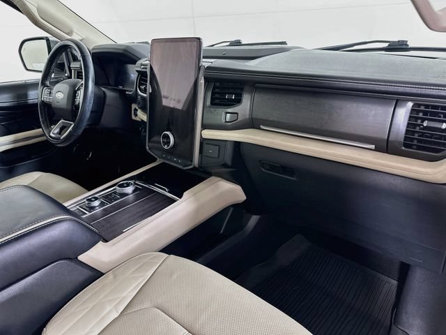 Used 2023 Ford Expedition Max Platinum AWD/4WD image 39