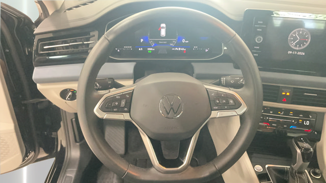 Used 2026 Volkswagen Jetta SE FWD image 20