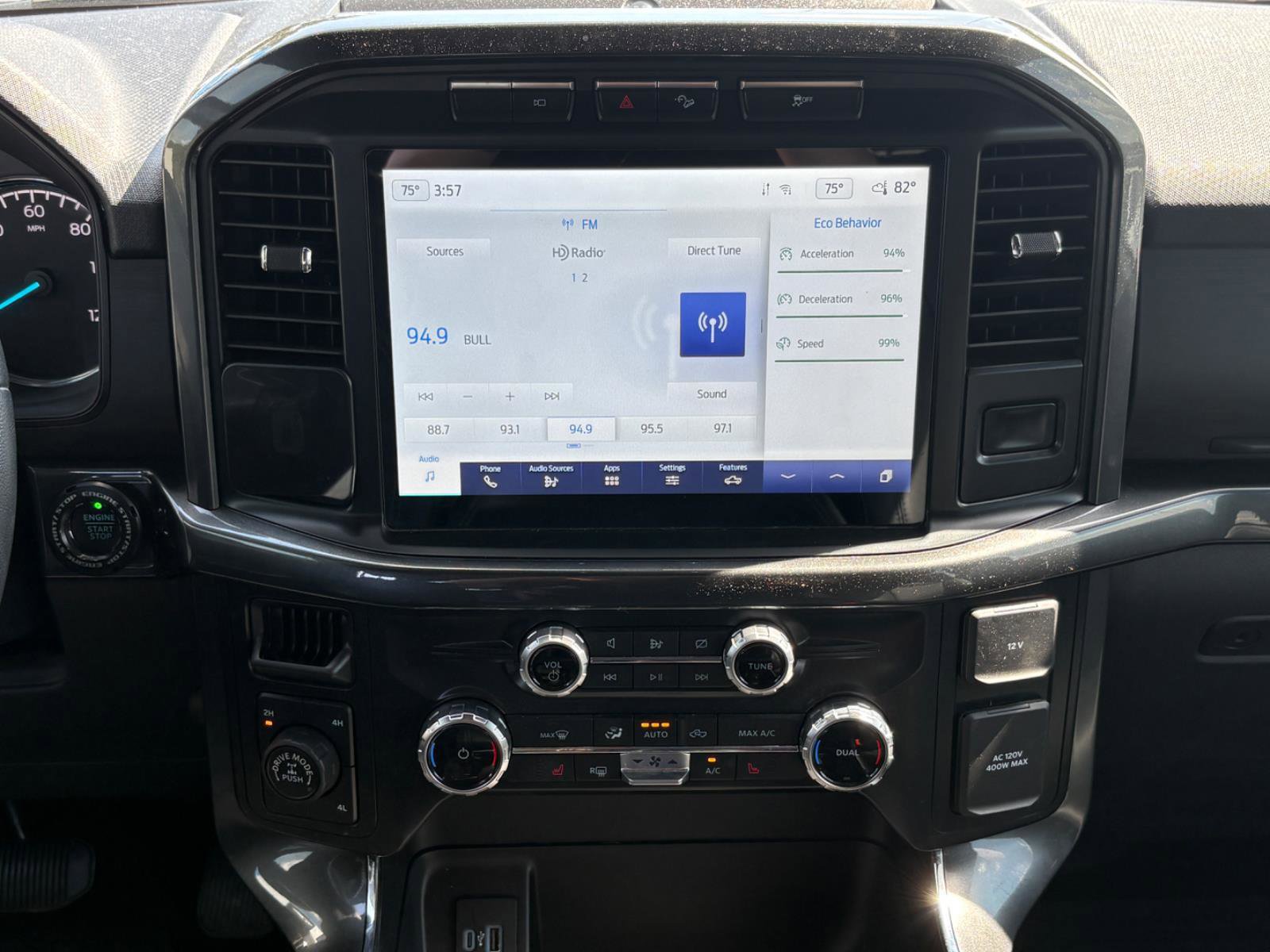 Used 2022 Ford F150 XLT w/ Equipment Group 302A High image 21