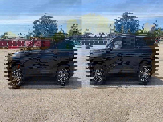New 2025 Chevrolet Traverse LT w/ Enhanced Driving Package image 4
