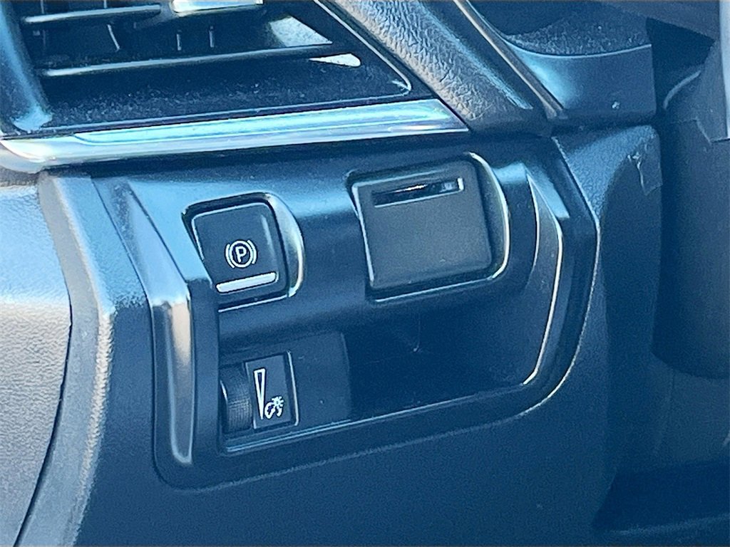 Used 2023 Cadillac CT4 V Blackwing w/ Driver Assist Package image 10