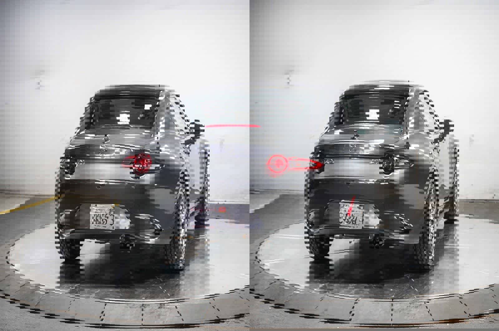 Used 2021 MAZDA MX-5 Miata RF Grand Touring image 6