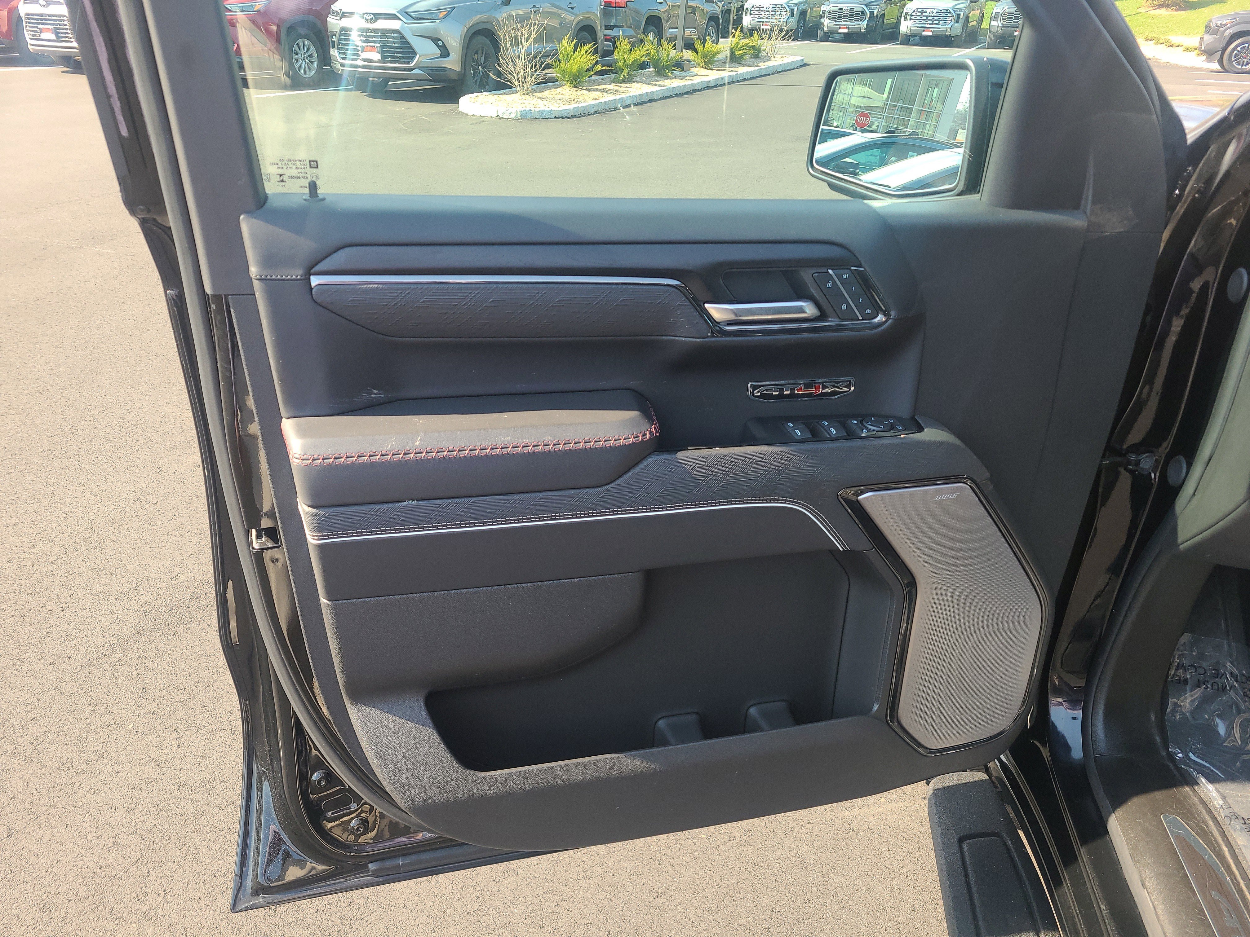 Used 2024 GMC Sierra 1500 AT4X image 15