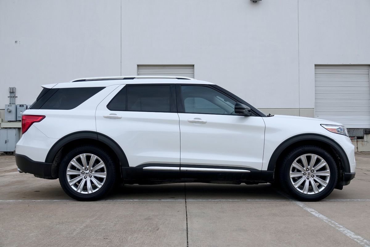 Used 2020 Ford Explorer Limited w/ Class III Trailer Tow Package RWD image 14