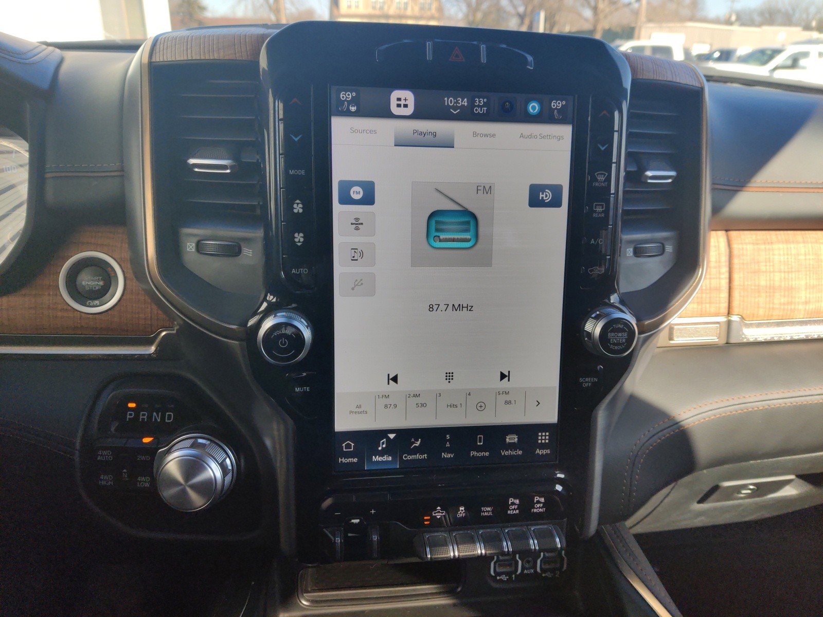 Used 2022 RAM 1500 Limited w/ Bed Utility Group image 20