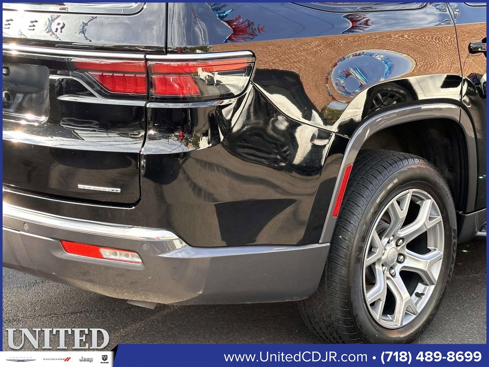 Used 2022 Jeep Wagoneer Series II image 11