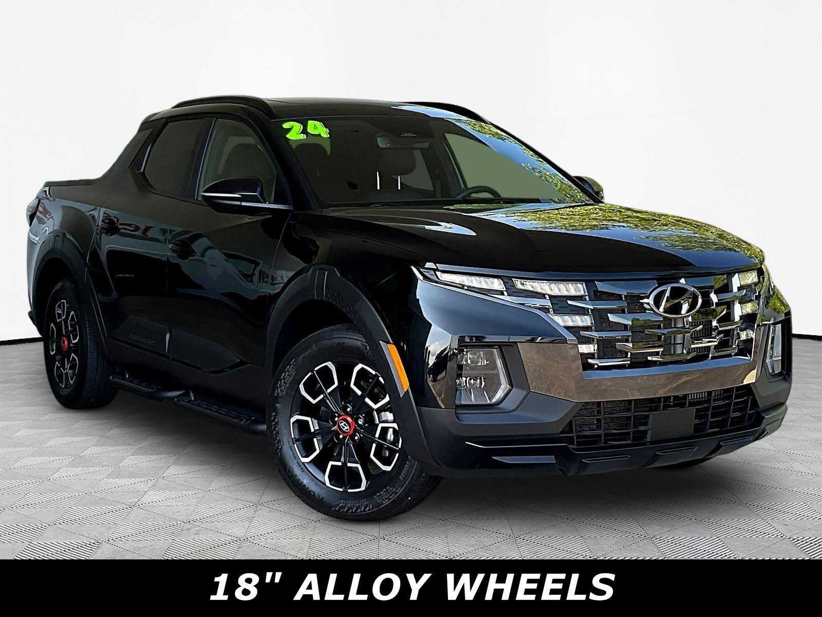 Used 2024 Hyundai Santa Cruz XRT AWD/4WD image 3