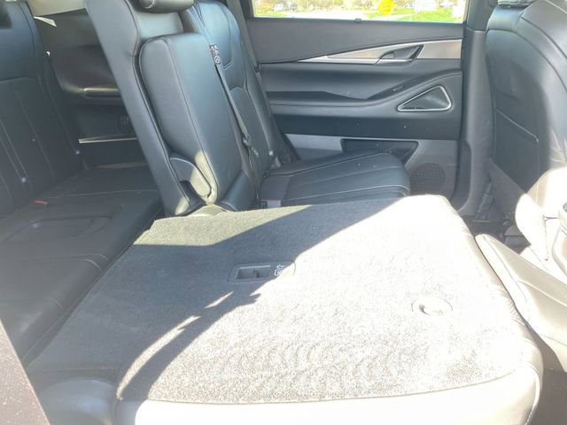 Used 2025 INFINITI QX60 Luxe AWD/4WD image 16