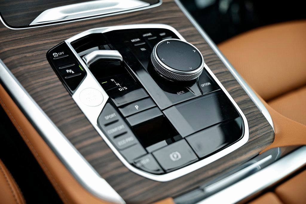 New 2026 BMW X5 sDrive40i w/ M Sport Package image 39