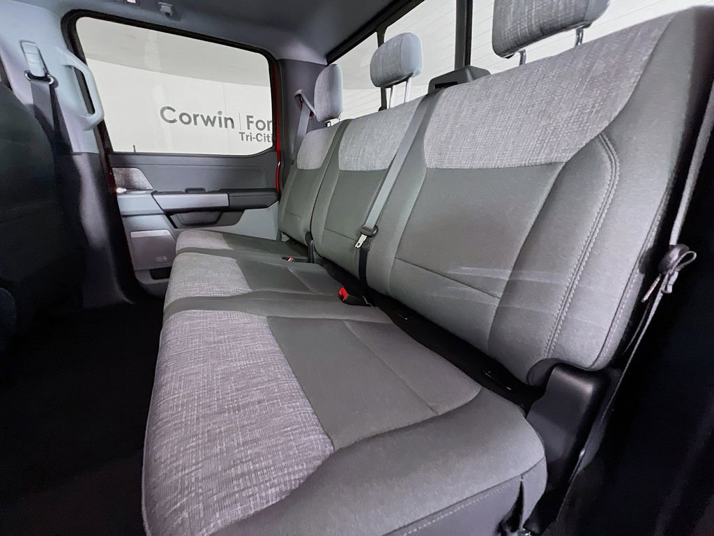 New 2025 Ford F350 XLT w/ Black Appearance Package image 29