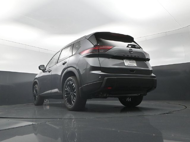 New 2026 Nissan Rogue Dark Armor FWD image 29